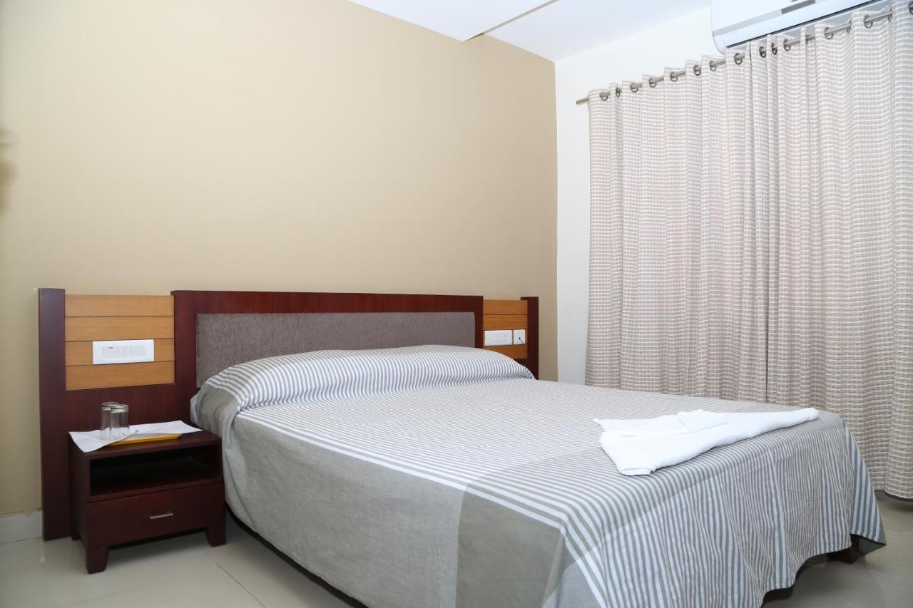 Perintalmanna Hazmi Inn מראה חיצוני תמונה